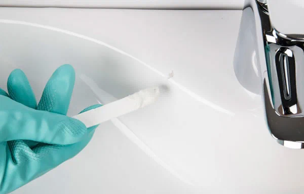 Waschbecken reparieren mit dem Reparatur-Set