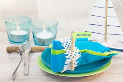 Maritime Tischdeko für einen Kindergeburtstag