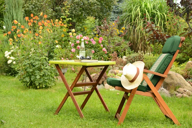 Gartenstuhl aus Teakholz
