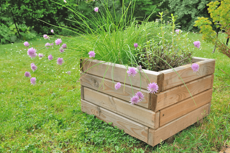 Blumenkübel aus Holz