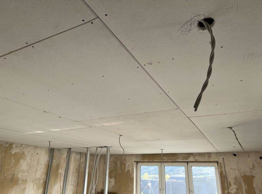 Gipskartonenplatten Decke abgehänen